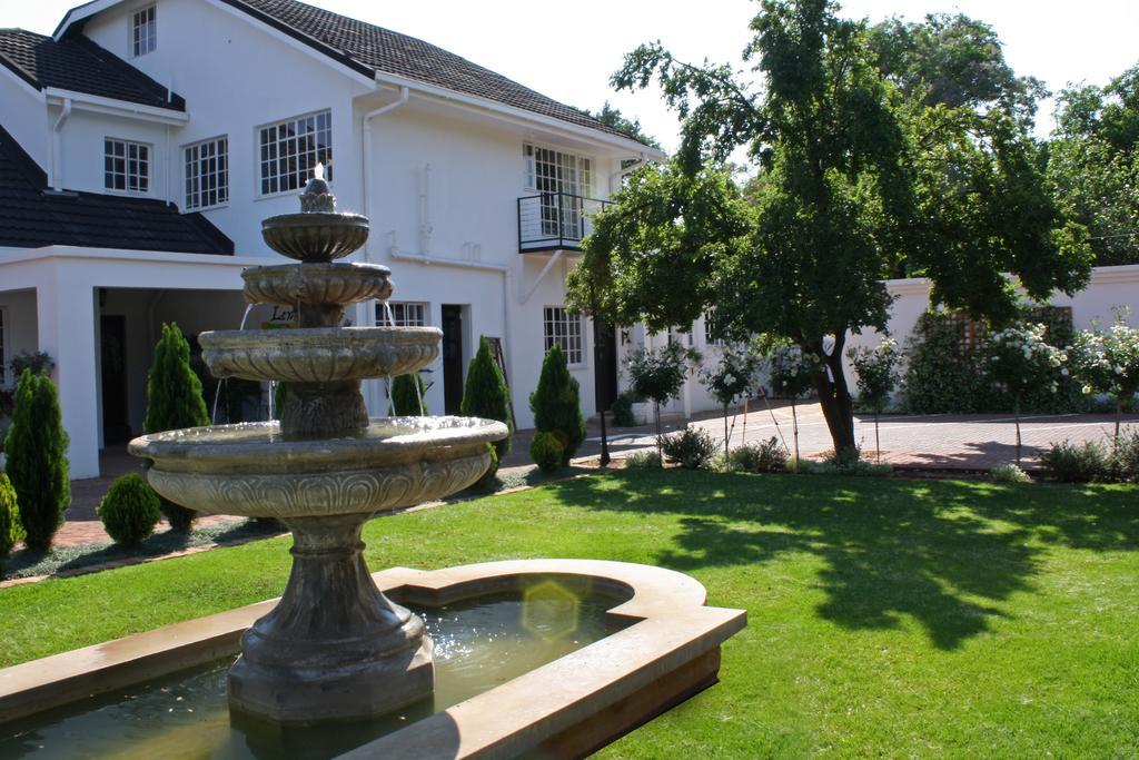 Lemon&Lime Guesthouse Bloemfontein Extérieur photo