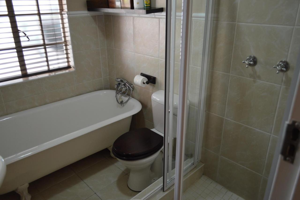 Lemon&Lime Guesthouse Bloemfontein Extérieur photo